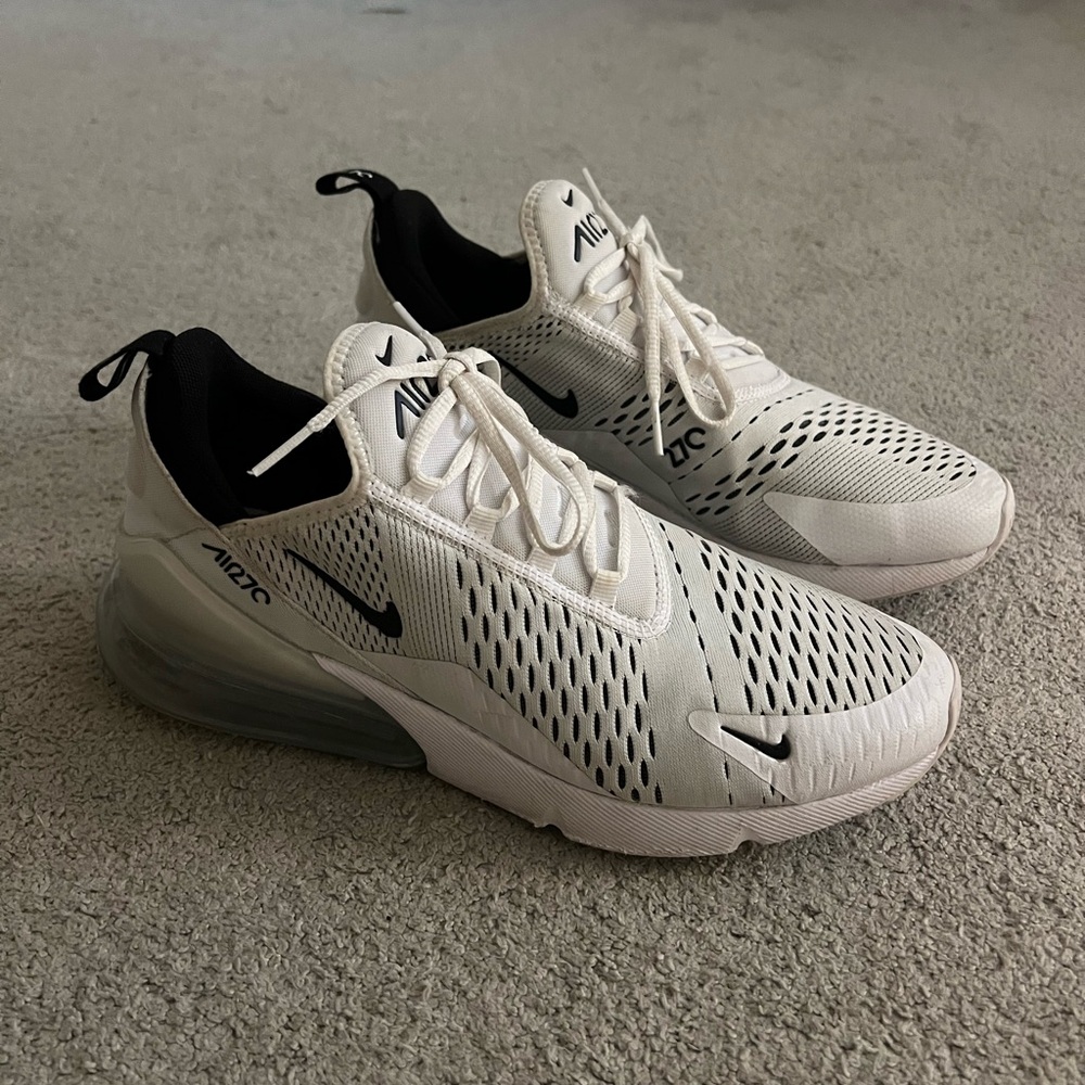 Nike Air Max 270 Women’s size 11